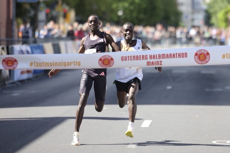 Kenyan Debutants Make History in Thrilling Mainz Half Marathon Dead Heat